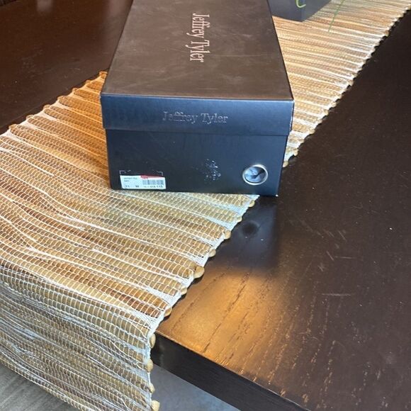 NWOT Jeffery Tyler navy suede oxfords size 11 - Picture 5 of 5